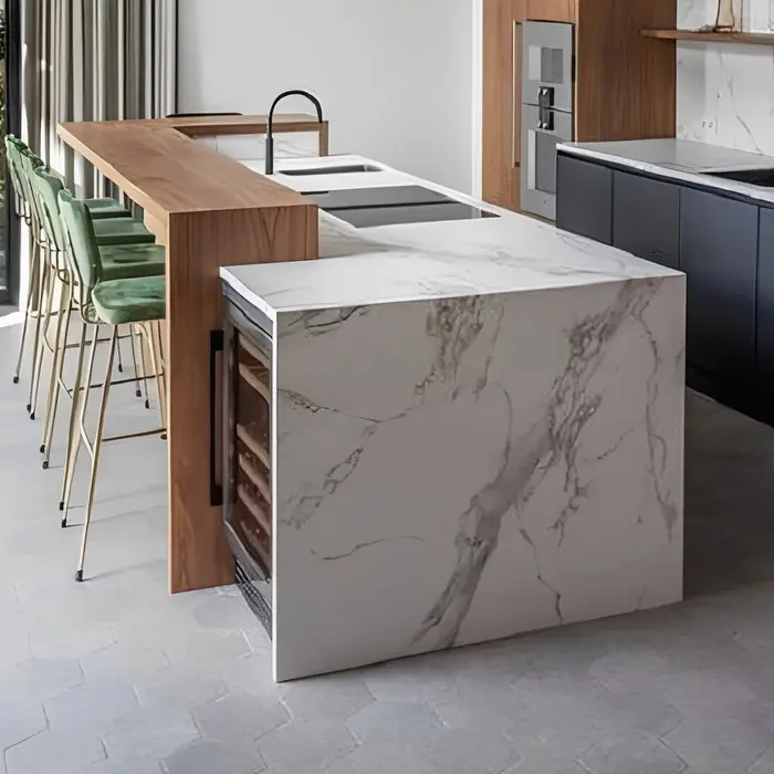 Bancada de cozinha em mármore ou granito, inspiração 12
