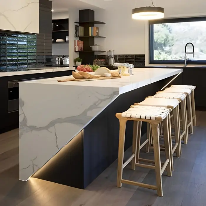 Bancada de cozinha em mármore ou granito, inspiração 13