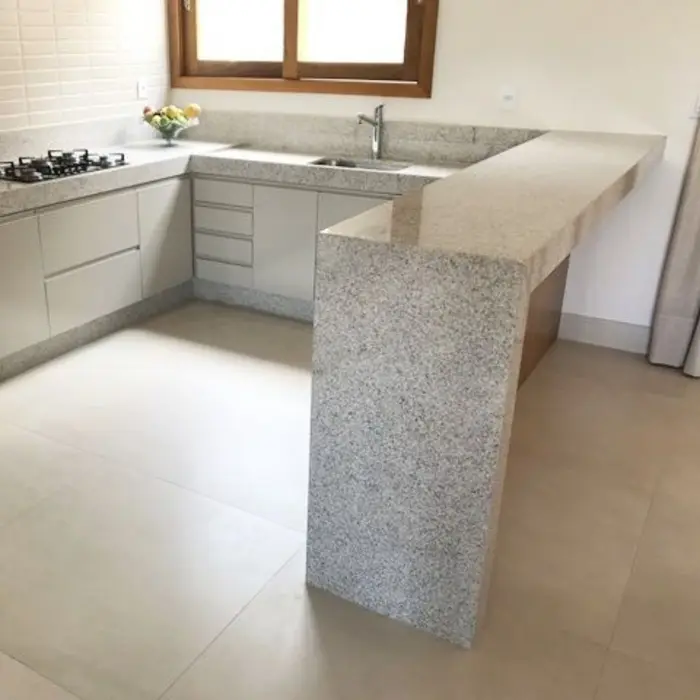 Bancada de cozinha em mármore ou granito, inspiração 17