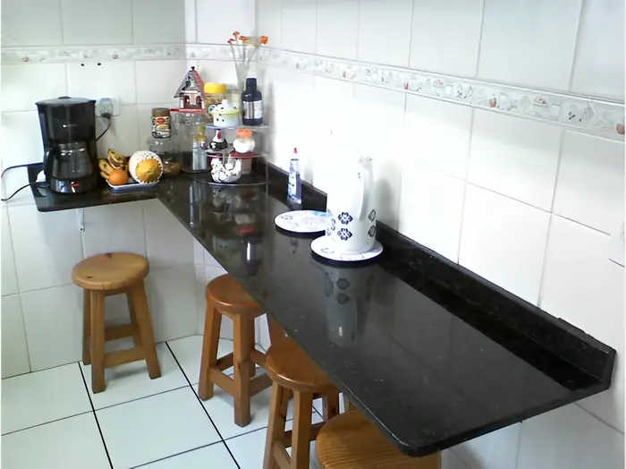 Bancada de cozinha em mármore ou granito, inspiração 3