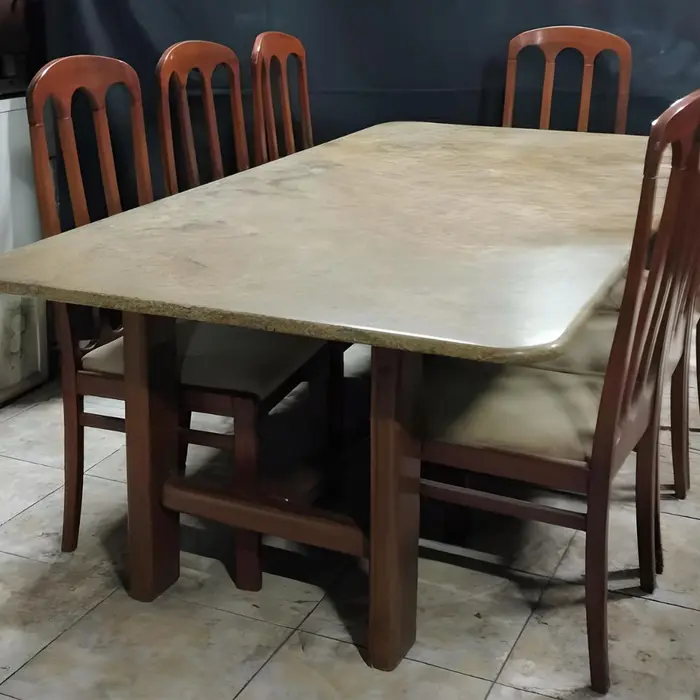 Mesa com tampo em mármore ou granito, inspiração 15