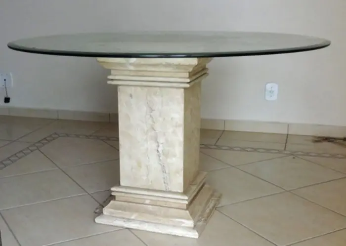 Mesa com tampo em mármore ou granito, inspiração 19