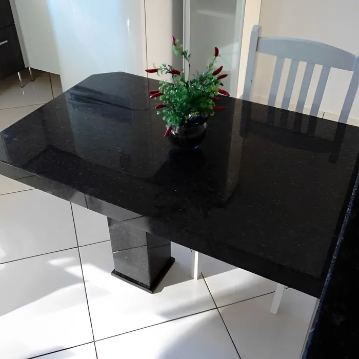 Mesa com tampo em mármore ou granito, inspiração 35