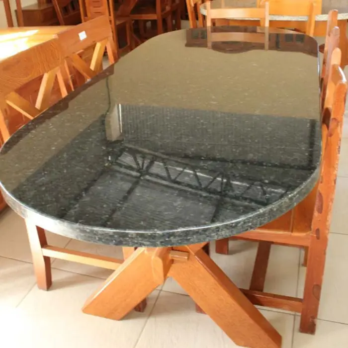 Mesa com tampo em mármore ou granito, inspiração 9