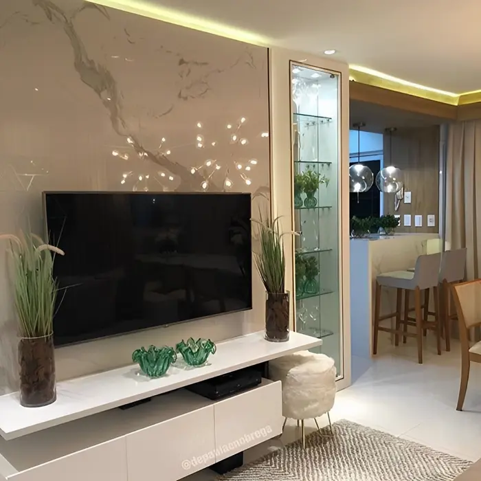 Painel de TV revestido em mármore ou granito, inspiração 1