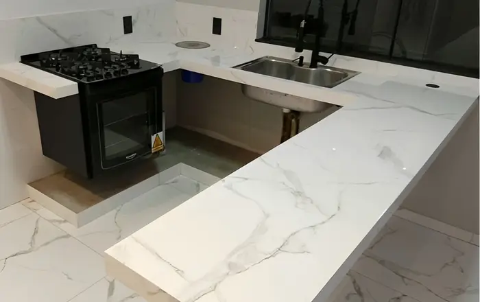 Pia de cozinha em mármore ou granito, inspiração 10