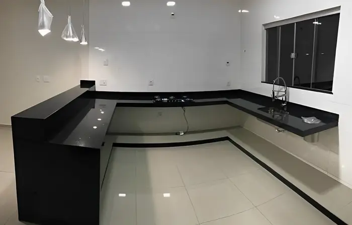 Pia de cozinha em mármore ou granito, inspiração 25