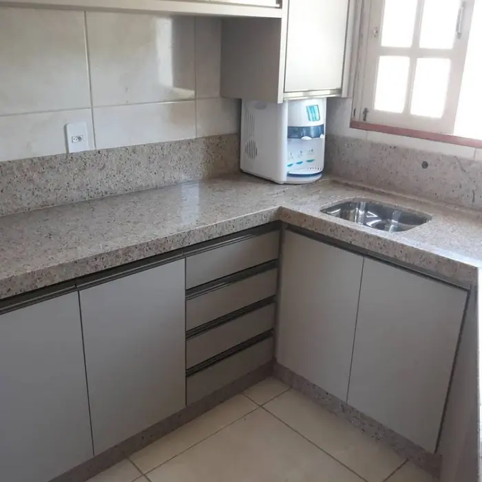 Pia de cozinha em mármore ou granito, inspiração 49